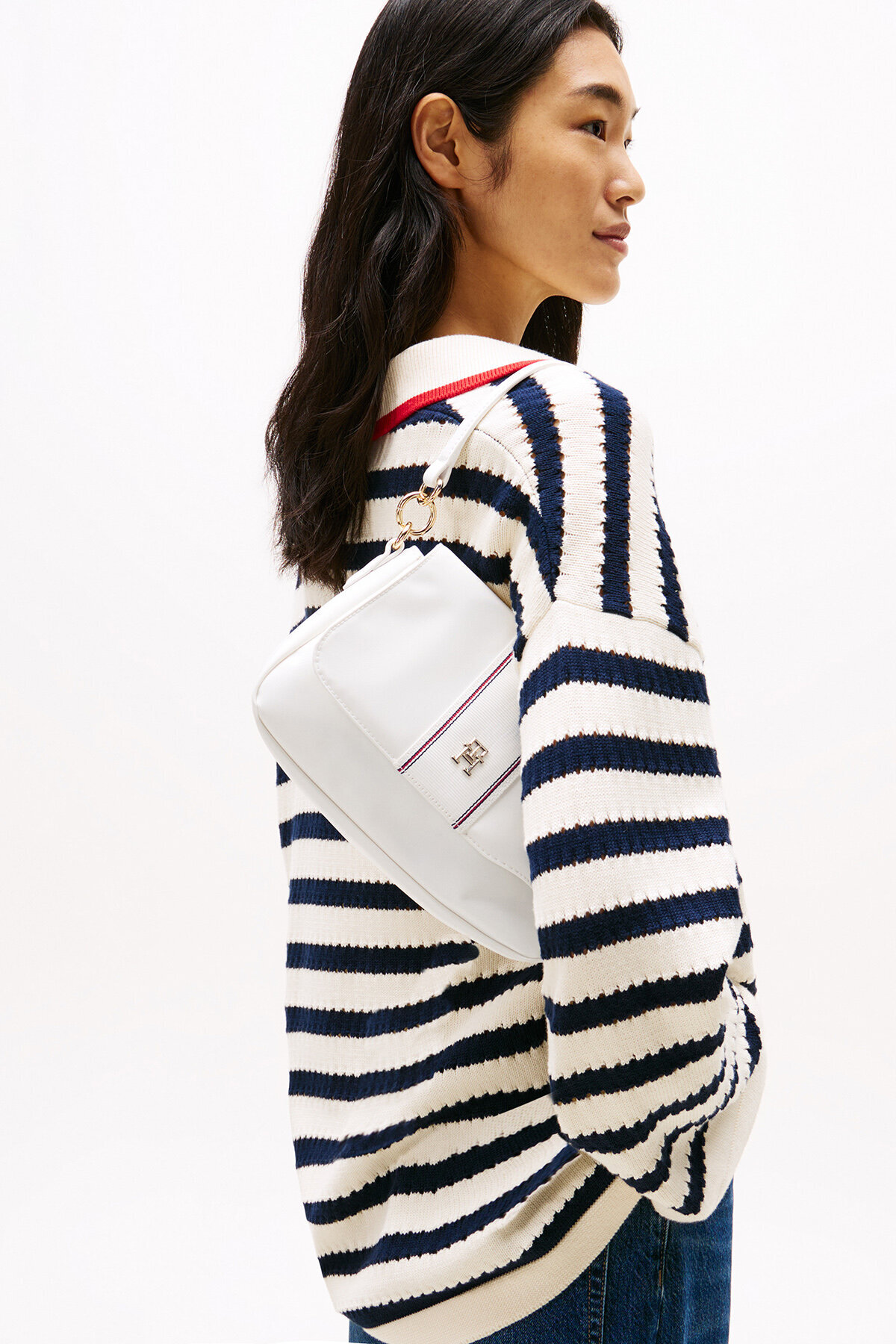 Tommy Hilfiger Kadın Çapraz Çanta AW0AW17168YBL