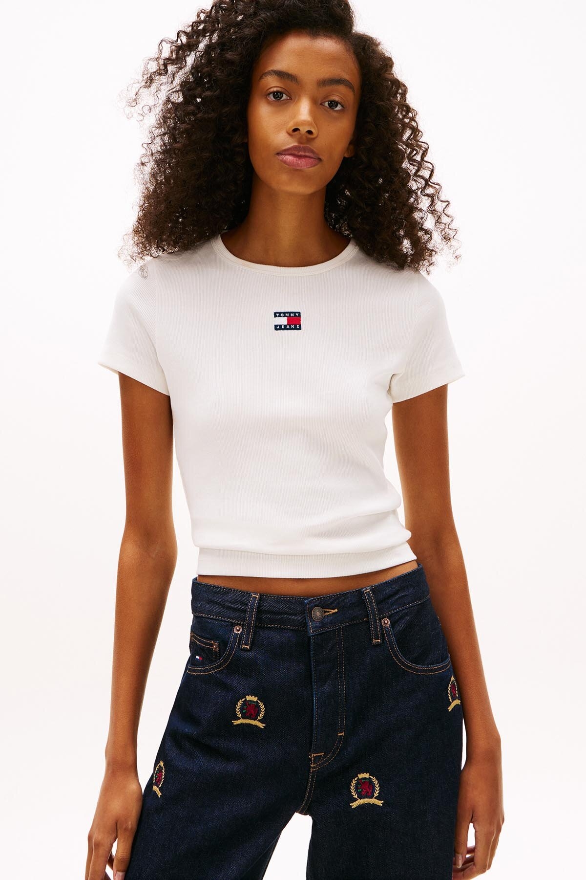 Tommy Jeans Kadın Tişört DW0DW17881