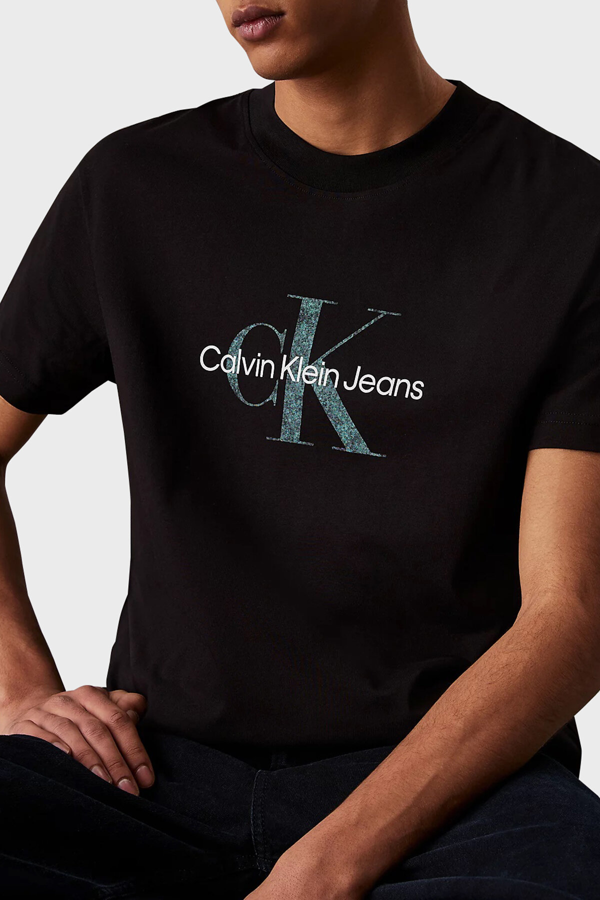 Calvin Klein Jeans Erkek Tişört J30J327086