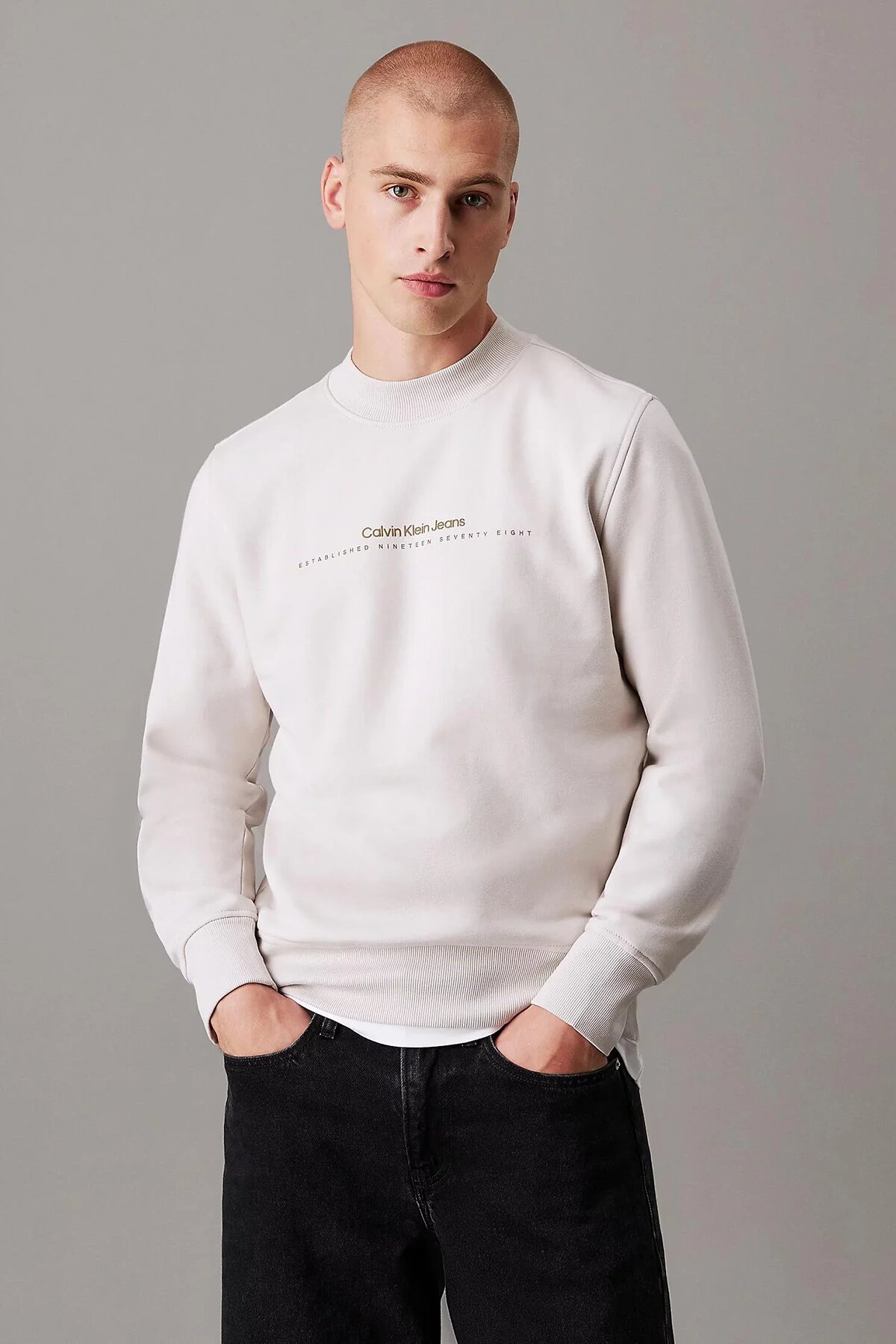 Calvin Klein Jeans Erkek Sweatshirt J30J327119