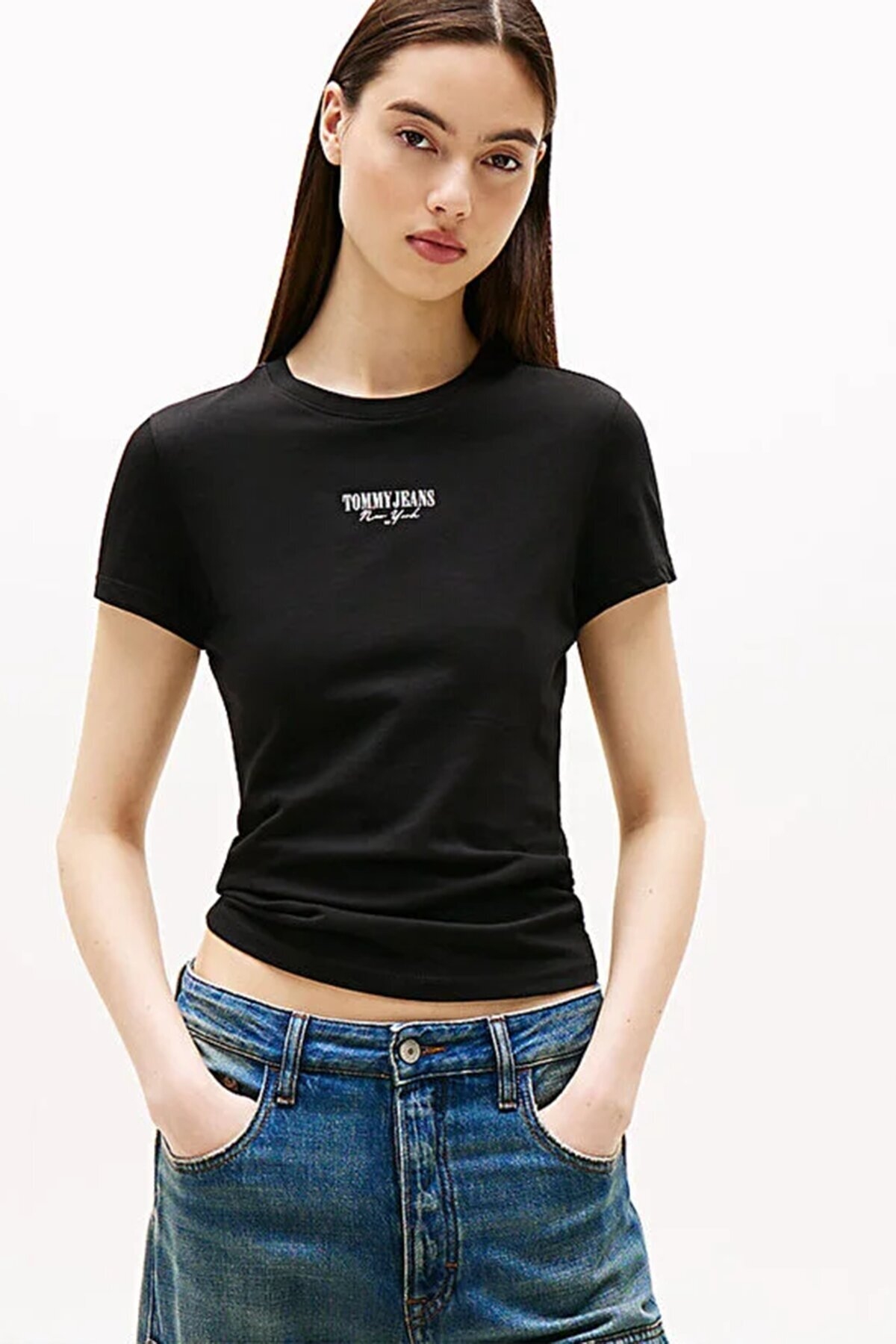 Tommy Jeans Kadın Tişört DW0DW20913