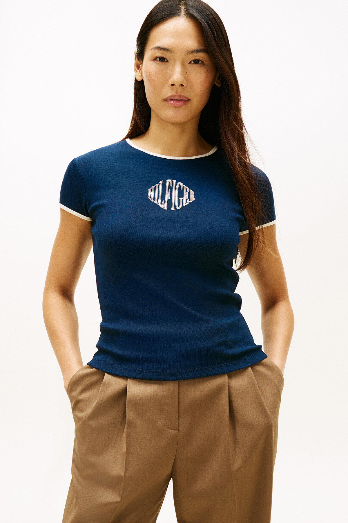 Tommy Hilfiger Kadın Tişört WW0WW47881