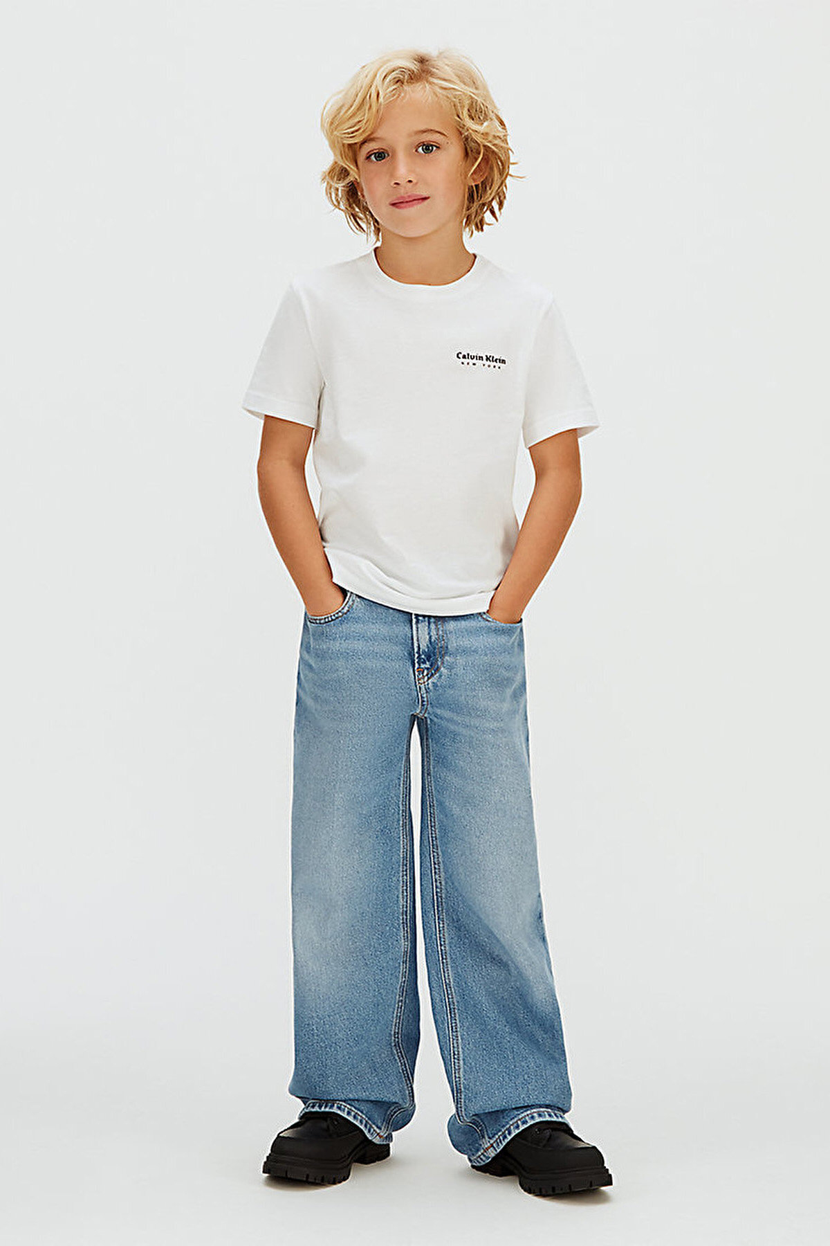 Calvin Klein Erkek Çocuk Tişört IB0IB02608