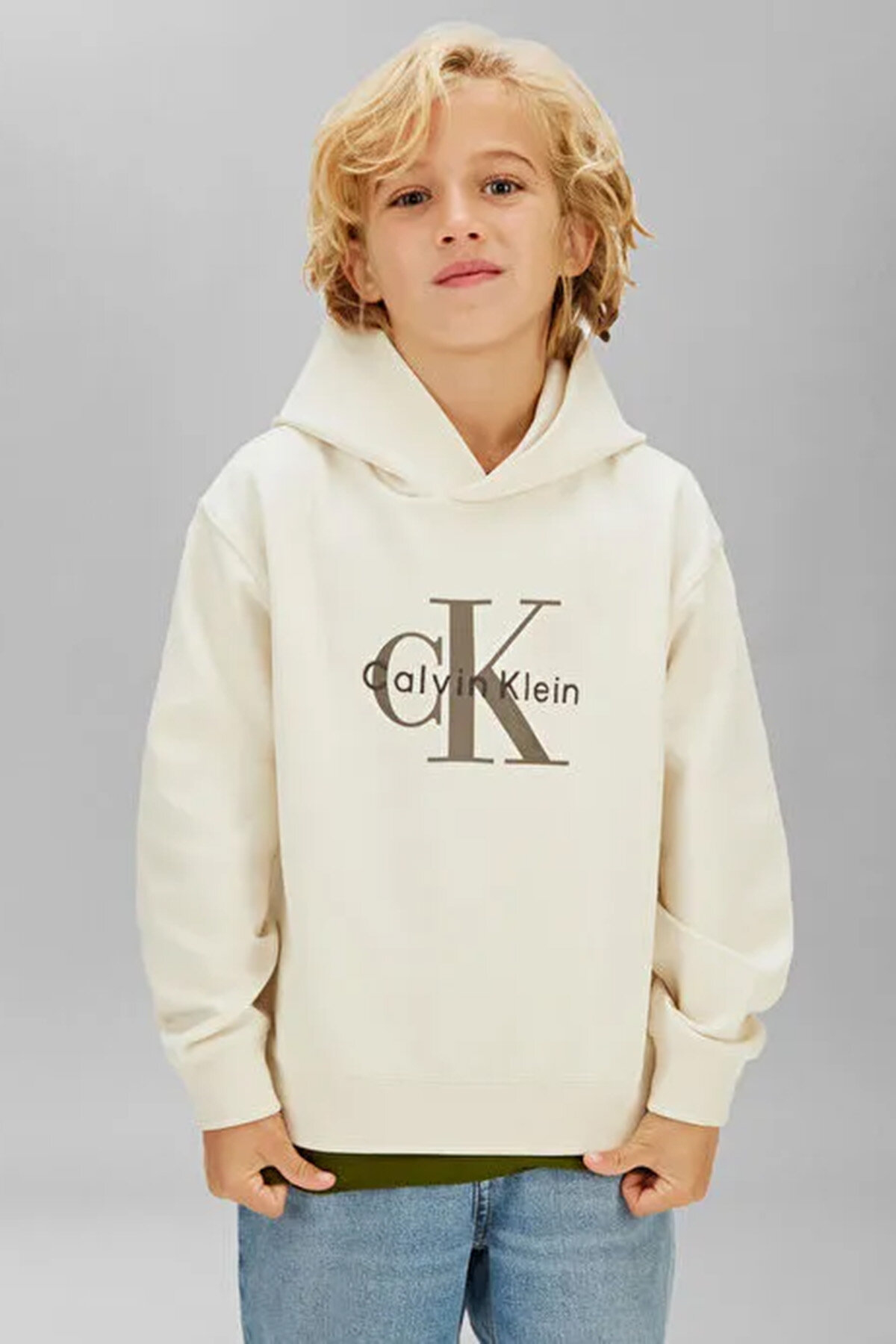 Calvin Klein Erkek Çocuk Sweat IB0IB02615