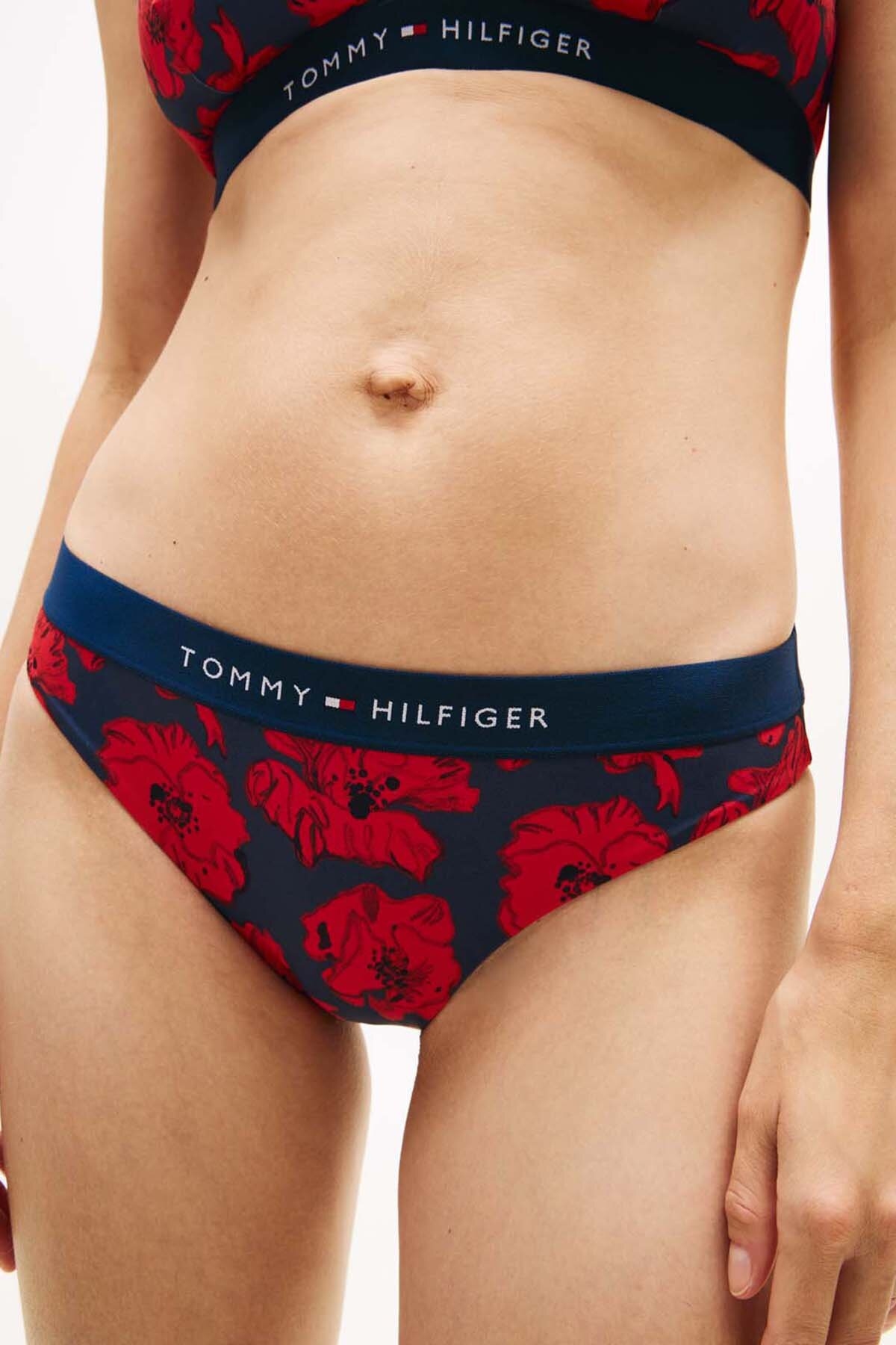 Tommy Hilfiger Kadın Bikini Altı UW0UW063710KQ
