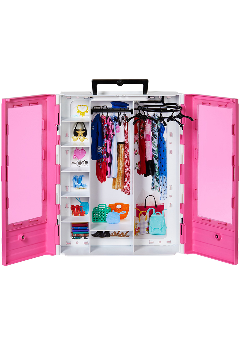 Barbie'nin Pembe Gardırobu GBK11