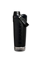 Stanley Activate Shaker 0.6L Black