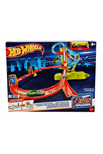 Oyuncak Hot Wheels Neon Yarışlar Çoklu Yarış Heyecanı Pist Seti
