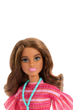 Barbie and Teresa Recipe for Friendship™ Teresa™ Bebek JCT02