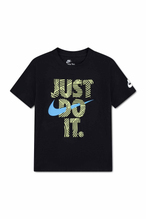Nike Erkek Çocuk Tişört 86N760