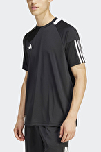 adidas Erkek Tişört IR7823