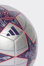 adidas 25/26 Şampiyonlar Ligi Futbol Topu JP1539