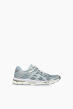 Asics Gel-Cumulus 16 Kadın Ayakkabı 1203B218-400