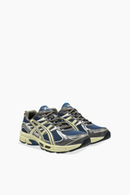 Asics Gel-Stratus MC Erkek Ayakkabı 1203B219-400