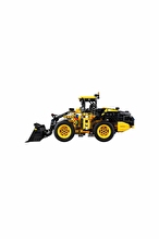Lego Technic Volvo L120 Electric Tekerlekli Yükleyici 42209