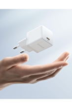 Baseus Palm USB-C Ultra Mini Hızlı Şarj Aleti 20W, Beyaz