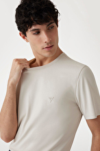 Guess Erkek Slim Fit Tişört M4YI60KCBM0