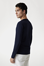 Guess Erkek Slim Fit Tişört M2YI28J1314