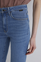 Mavi Kadın Kot Pantolon M1074689169