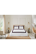 Cottons & Clouds Midnight Plum Lastikli Çarşaf King Size Nakışlı Saten Nevresim Takımı