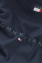 Tommy Jeans Kadın Tişört DW0DW20315