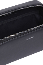 Calvin Klein Erkek Çapraz Çanta K50K512750