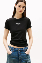 Tommy Jeans Kadın Tişört DW0DW20913
