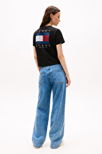 Tommy Jeans Kadın Tişört DW0DW21423