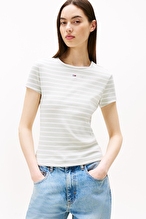 Tommy Jeans Kadın Tişört DW0DW17383