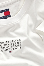 Tommy Jeans Kadın Tişört DW0DW21841