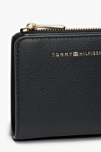 Tommy Hilfiger Kadın Cüzdan AW0AW18124BDS