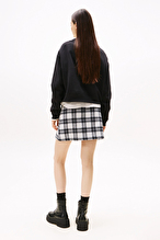 Tommy Jeans Kadın Sweatshirt DW0DW21961