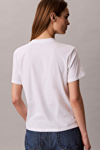Calvin Klein Jeans Kadın Tişört LV047F810G