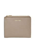 Calvin Klein Kadın Kartlık LV04F1135GVFU