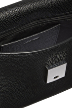 Calvin Klein Kadın Çapraz Çanta LV04F3511GUB1