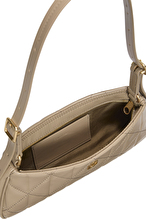Calvin Klein Kadın Omuz Çantası LV04F3327GVFU