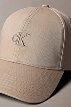 Calvin Klein Kadın Şapka LV04K5024GVFU