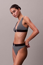 Calvin Klein Kadın Külot LV00QF88132Y1