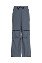 Calvin Klein Jeans Kadın Pantolon LV047G610G