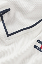 Tommy Jeans Kadın Tişört DW0DW22275