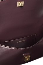 Calvin Klein Kadın Çanta LV04F3679GBAP