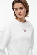 Tommy Jeans Kadın Sweatshirt DW0DW17325