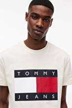 Tommy Hilfiger Jeans Erkek Tişört DM0DM22645