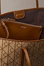 Calvin Klein Kadın Çanta LV04F3750G8DZ