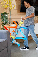 Hot Wheels Dikey Uçuş Heyecan Yarış Seti