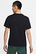 Nike Erkek Tişört DC5094-010