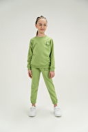 KOYU YEŞİL KOYU YEŞİL