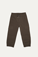 AÇIK KAHVERENGİ AÇIK KAHVERENGİ