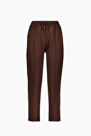KAHVERENGİ KAHVERENGİ