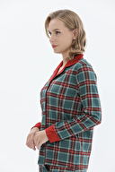 Shefame Kadın Gömlek Yaka Yılbaşı Temalı Ekoseli Pijama Takımı 242SV16113